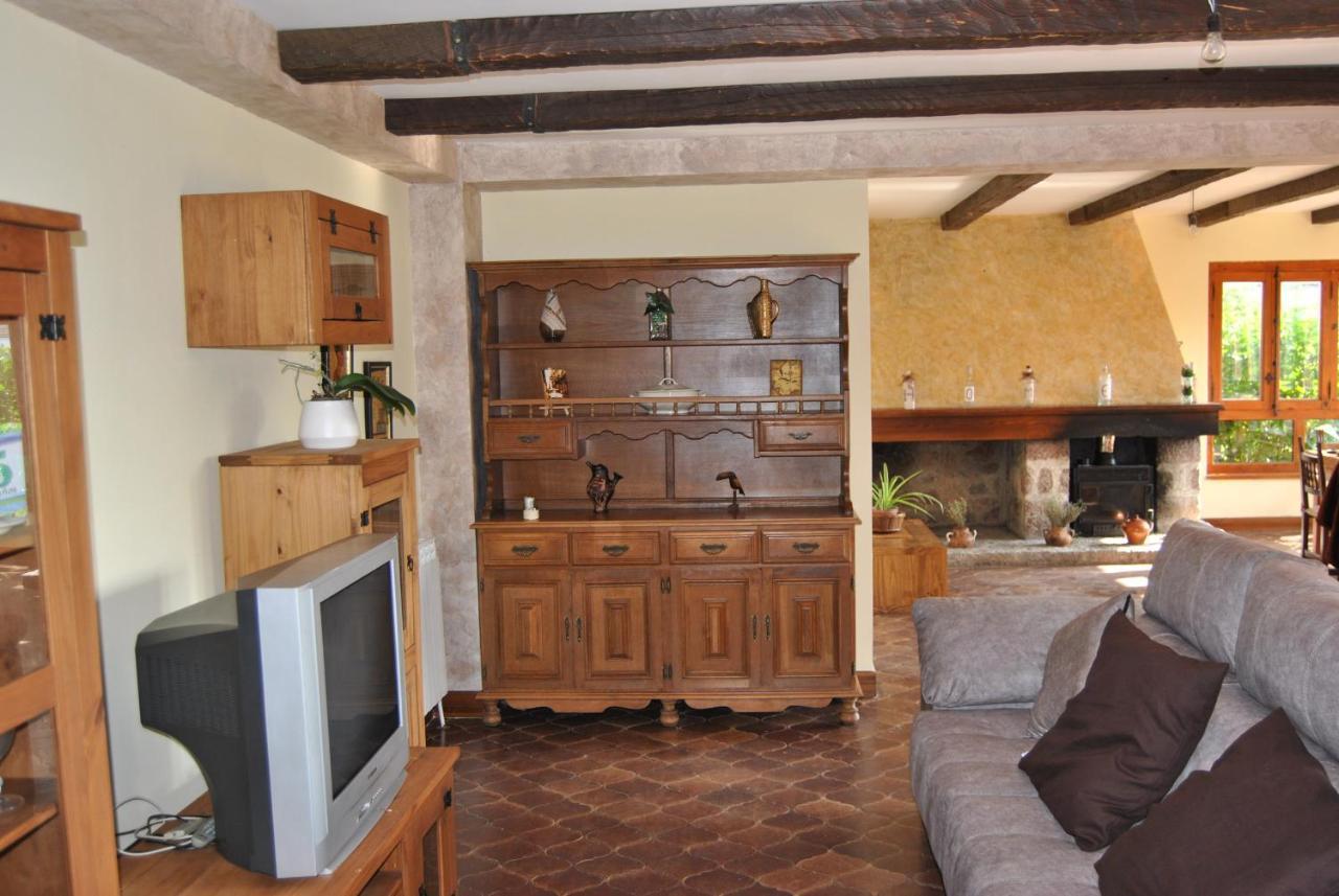 Finca Arroyo Del Valle San Andrés del Rabanedo Екстериор снимка